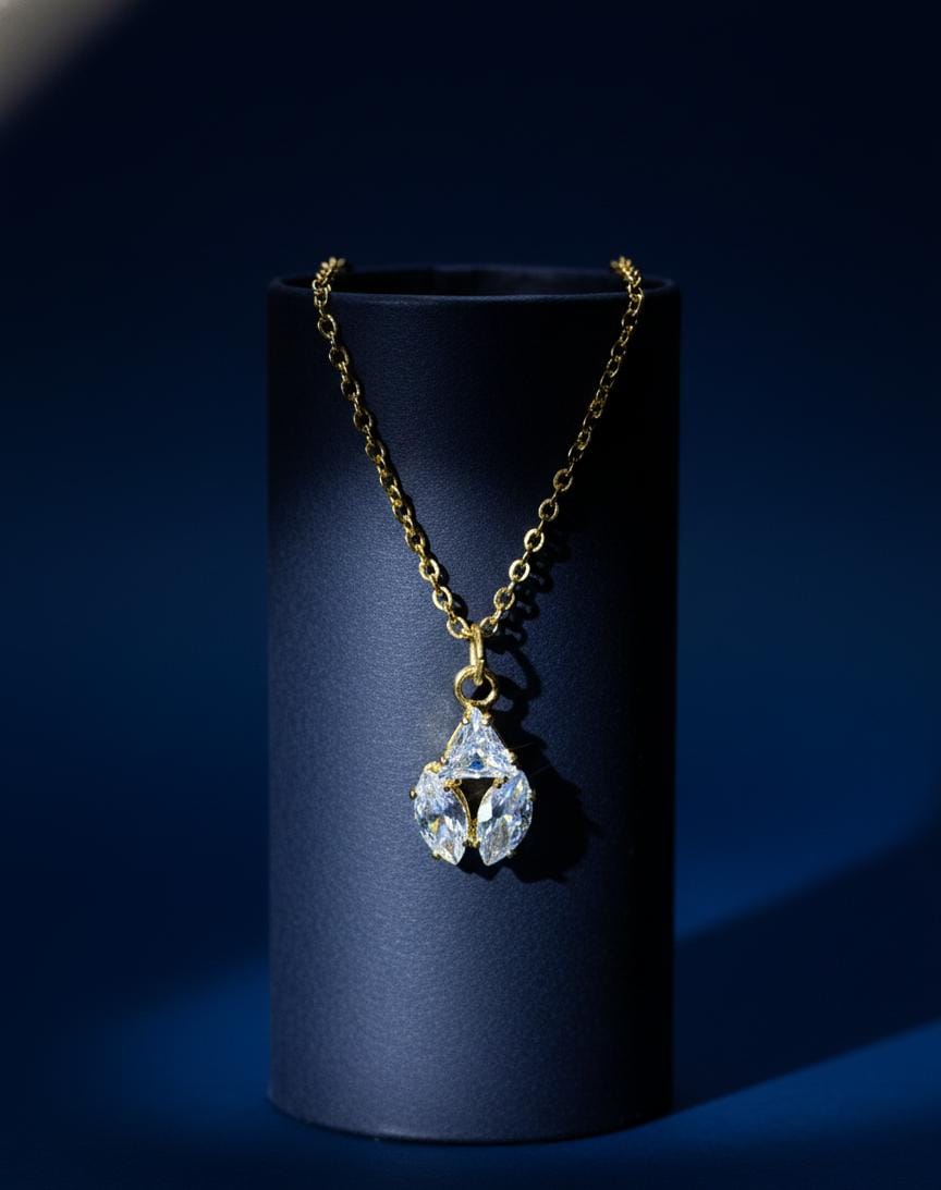 American Diamond Design Chain With Awesome Party Wear Look